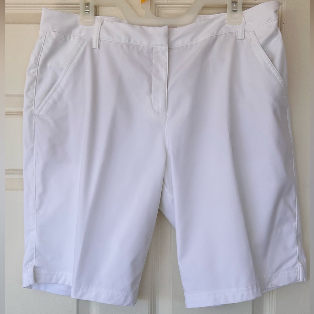 Puma Brand Women’s Bermuda Golf Shorts White Size 14
